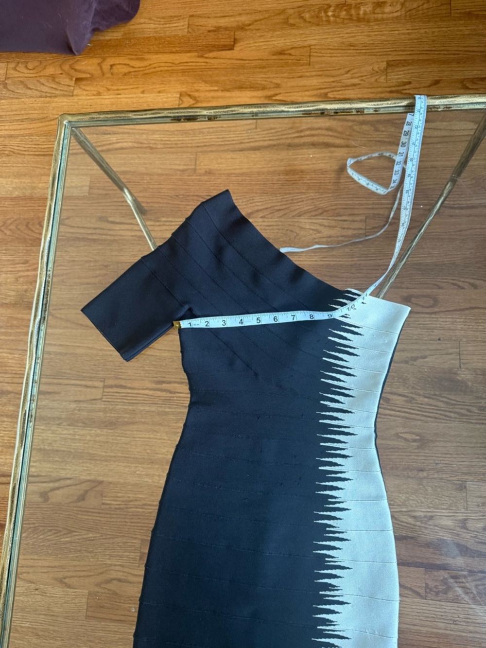 Herve Leger Cintia Bandage Dress Black & White One-Shoulder Sz XS - Picture 9 of 13